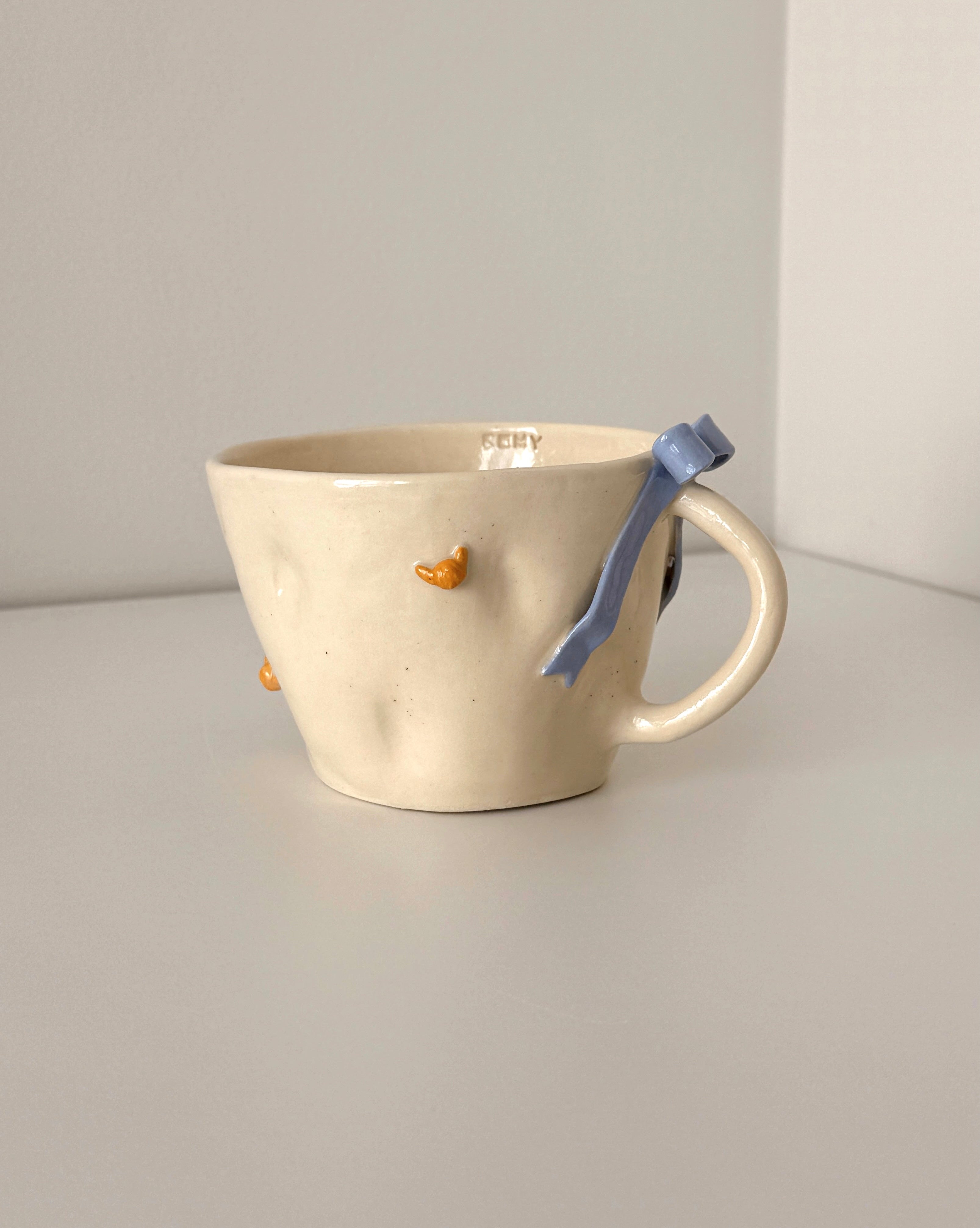 Croissant Bow Mug