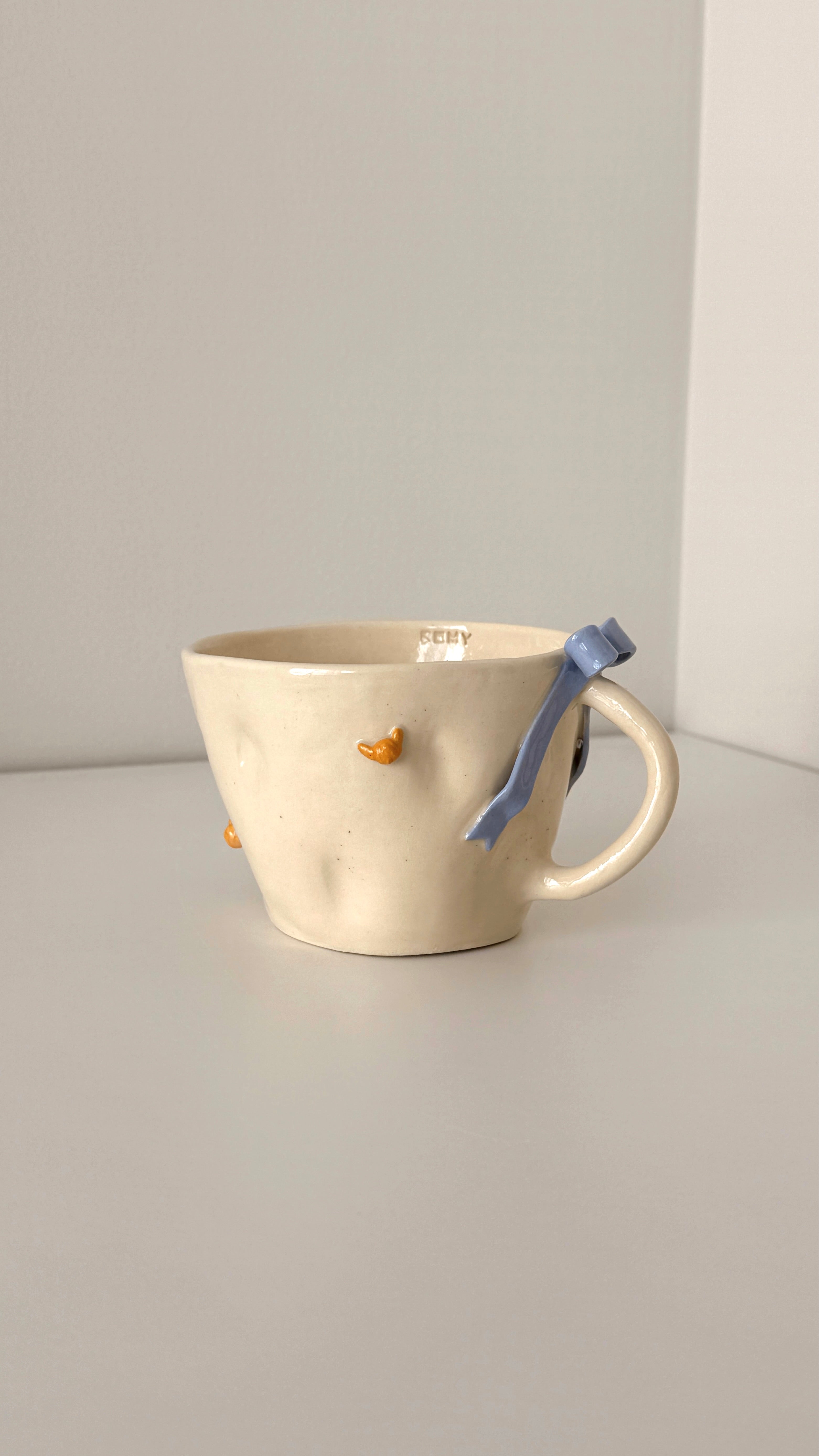 Croissant Bow Mug