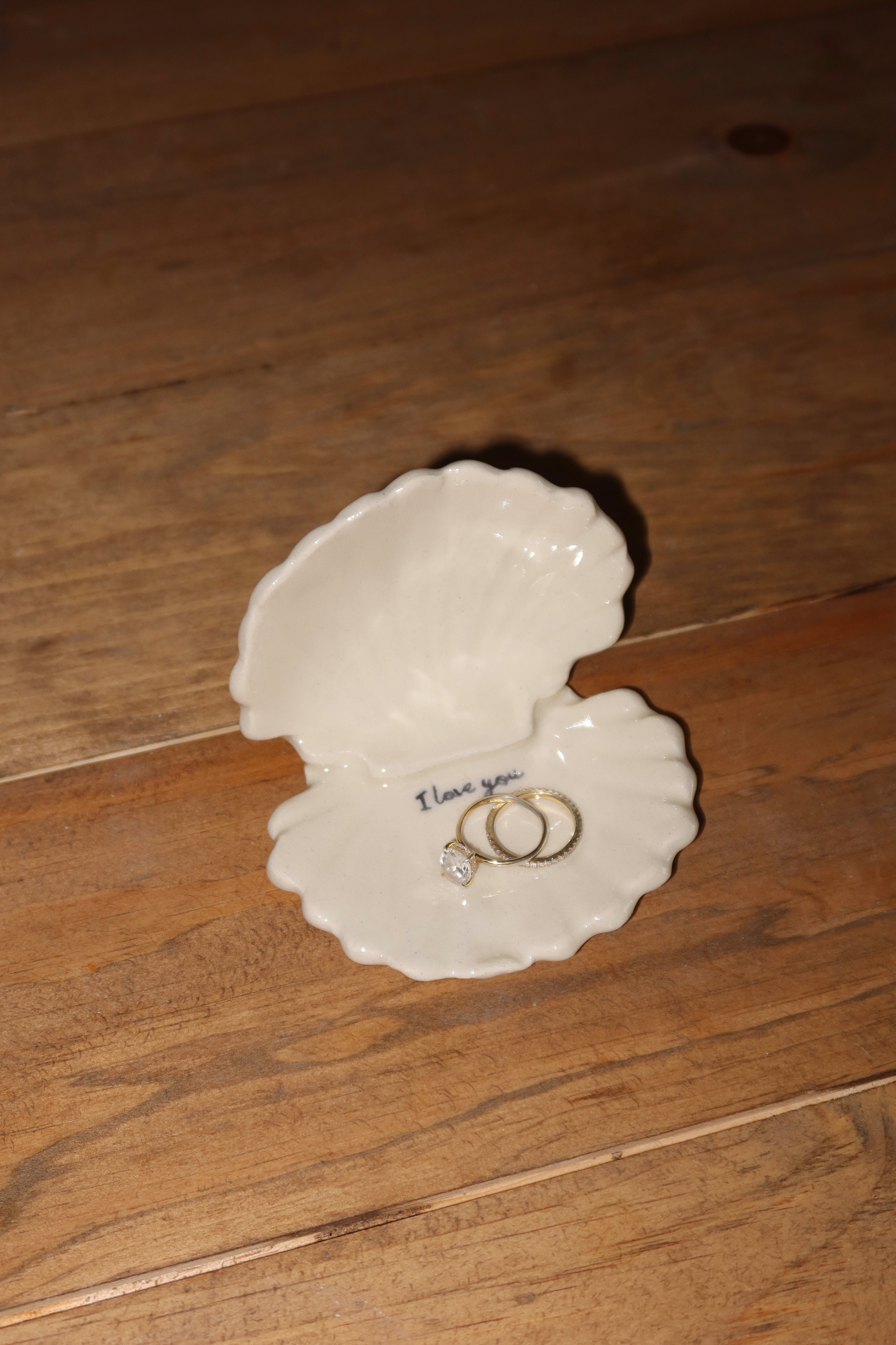 Shell Dish