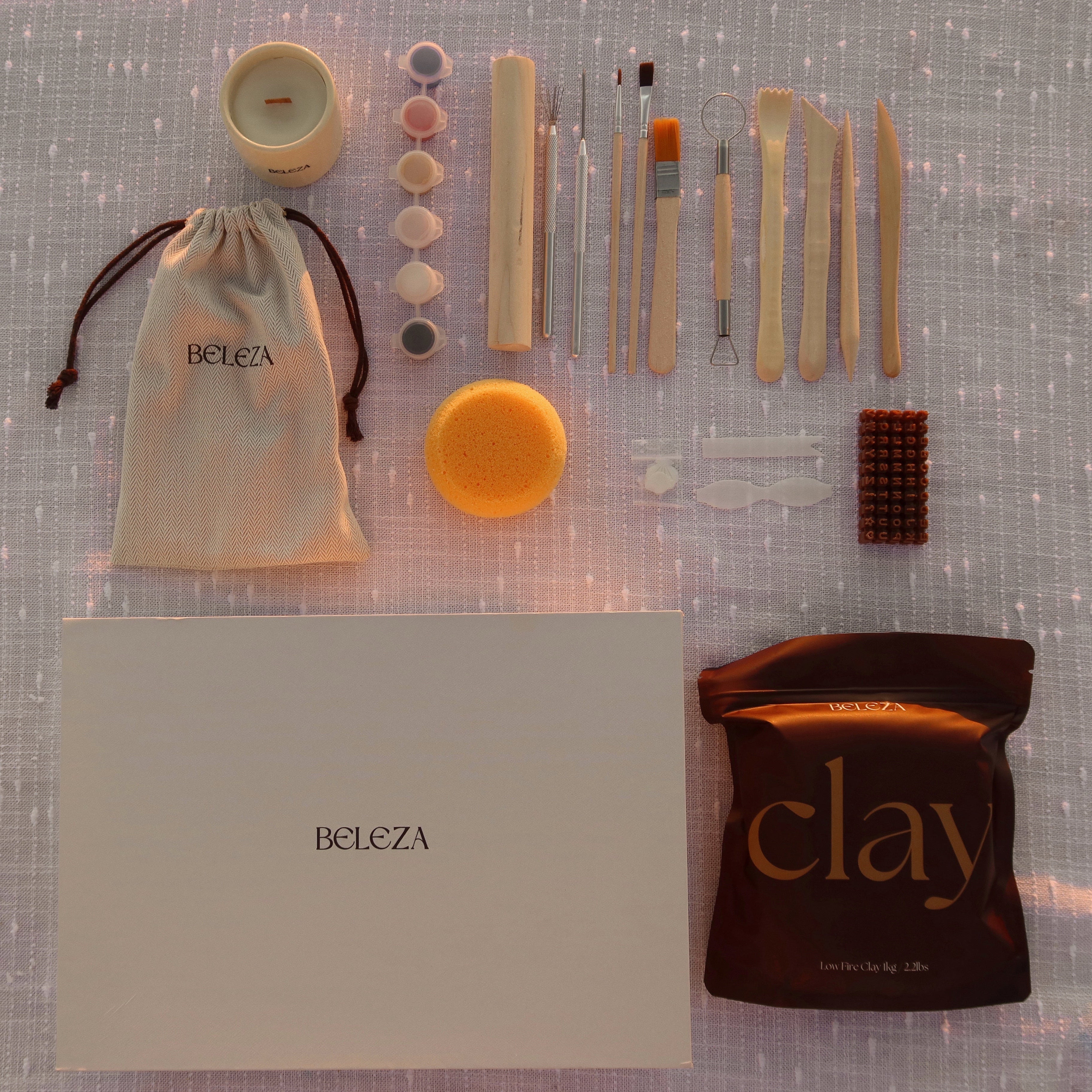 Beleza pottery kit and all its components laid out nicely on a table