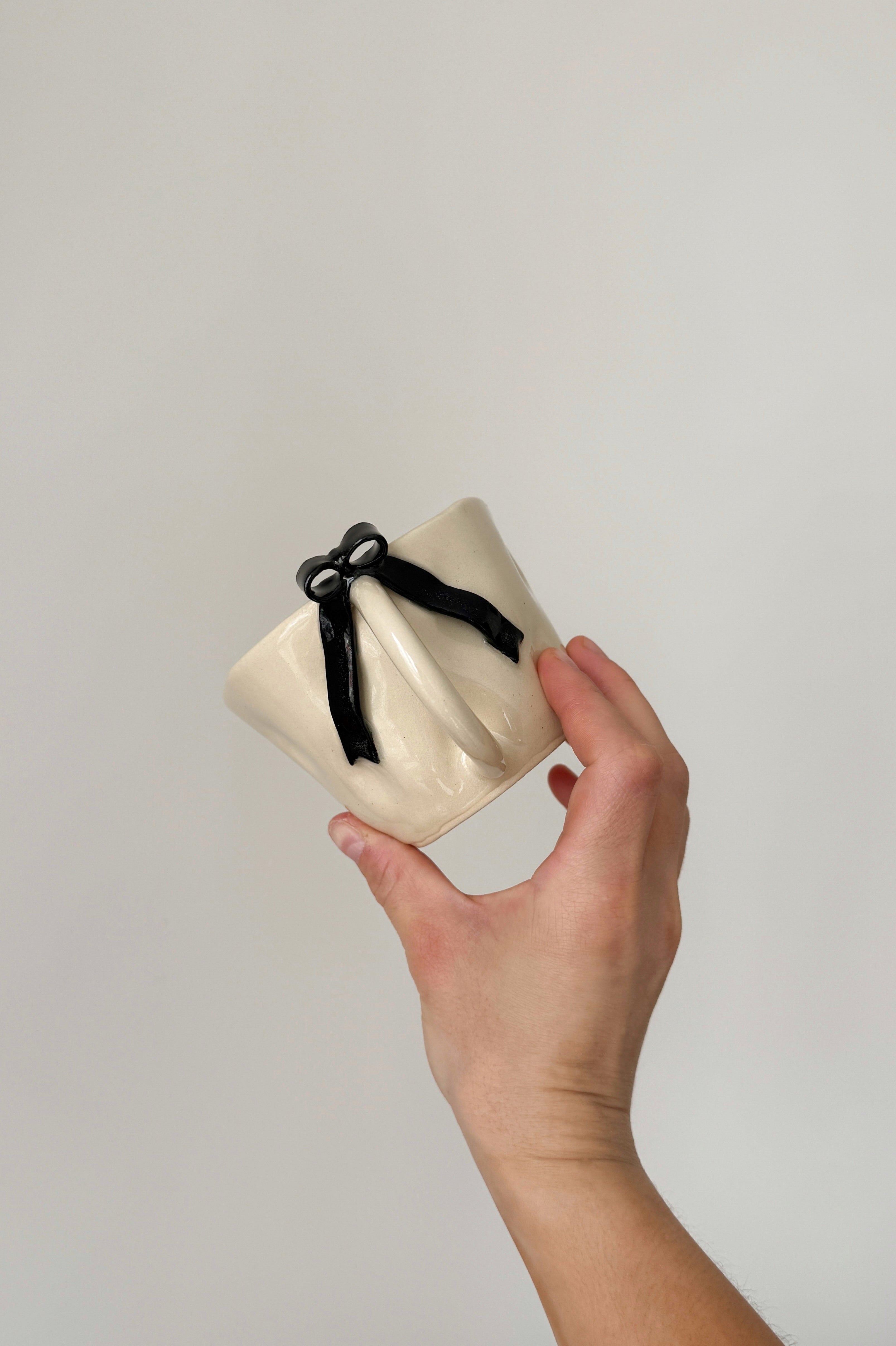 Bow Mug