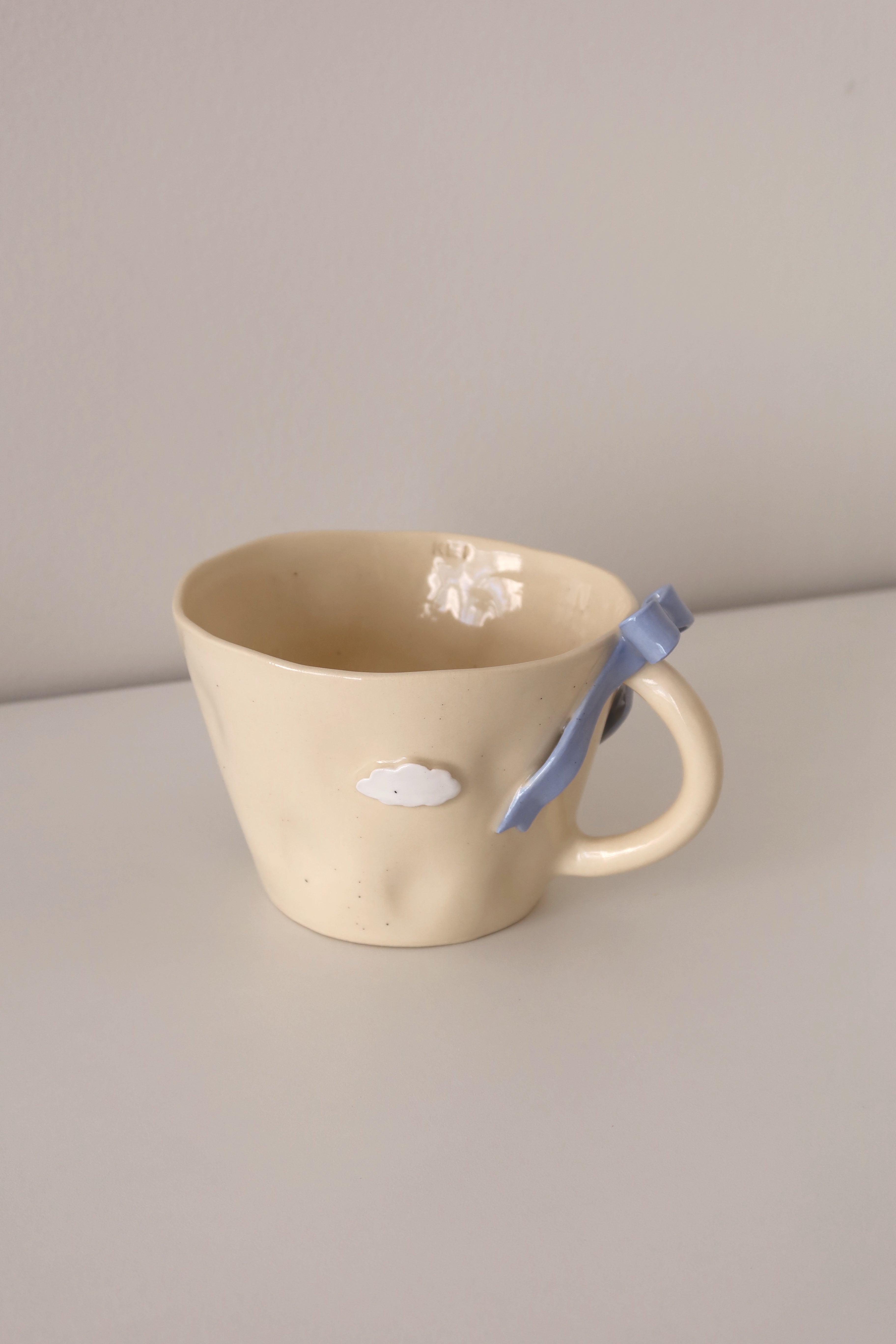 Cloud Bow Mug