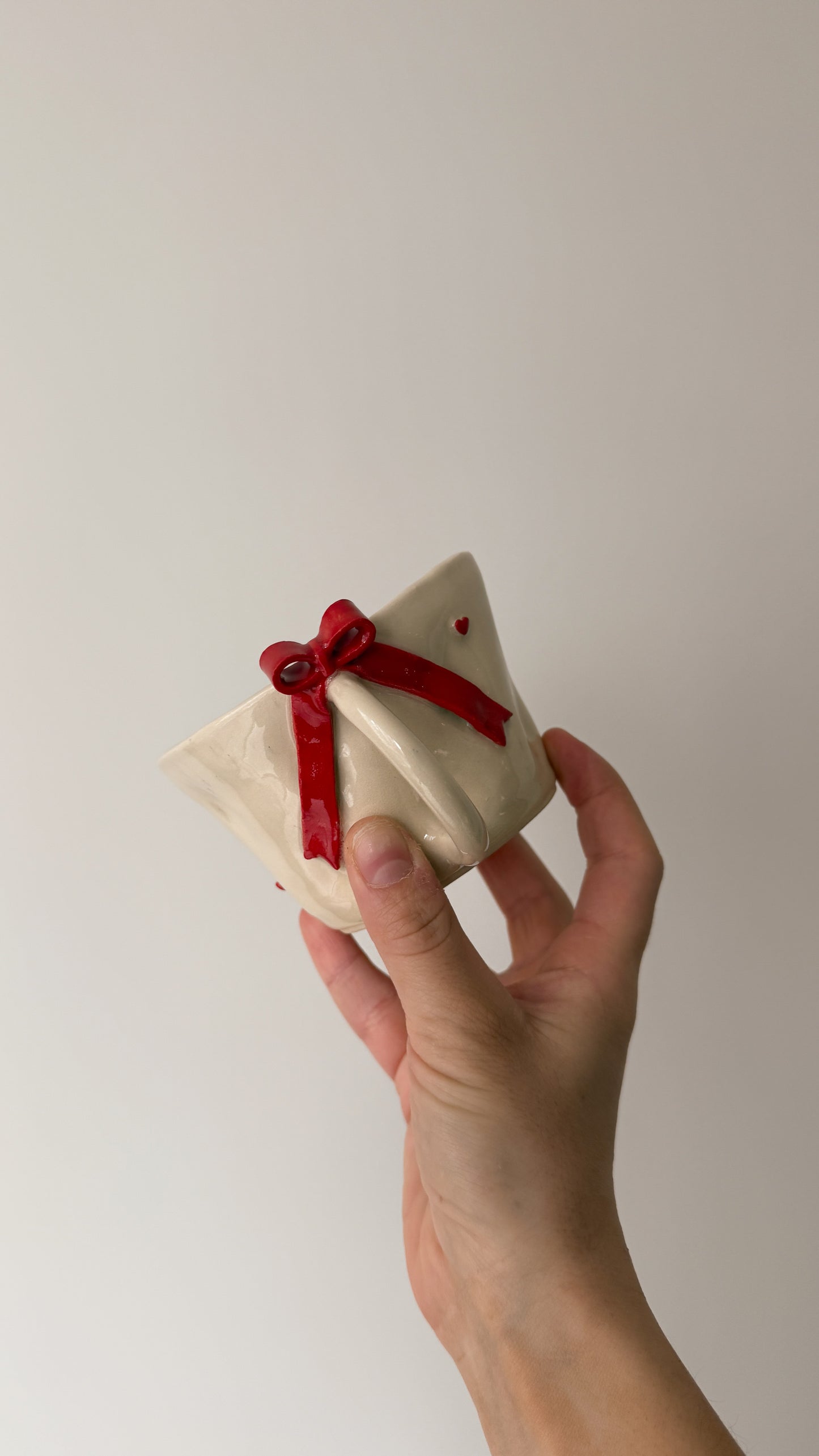 Red Bow & Hearts Mug